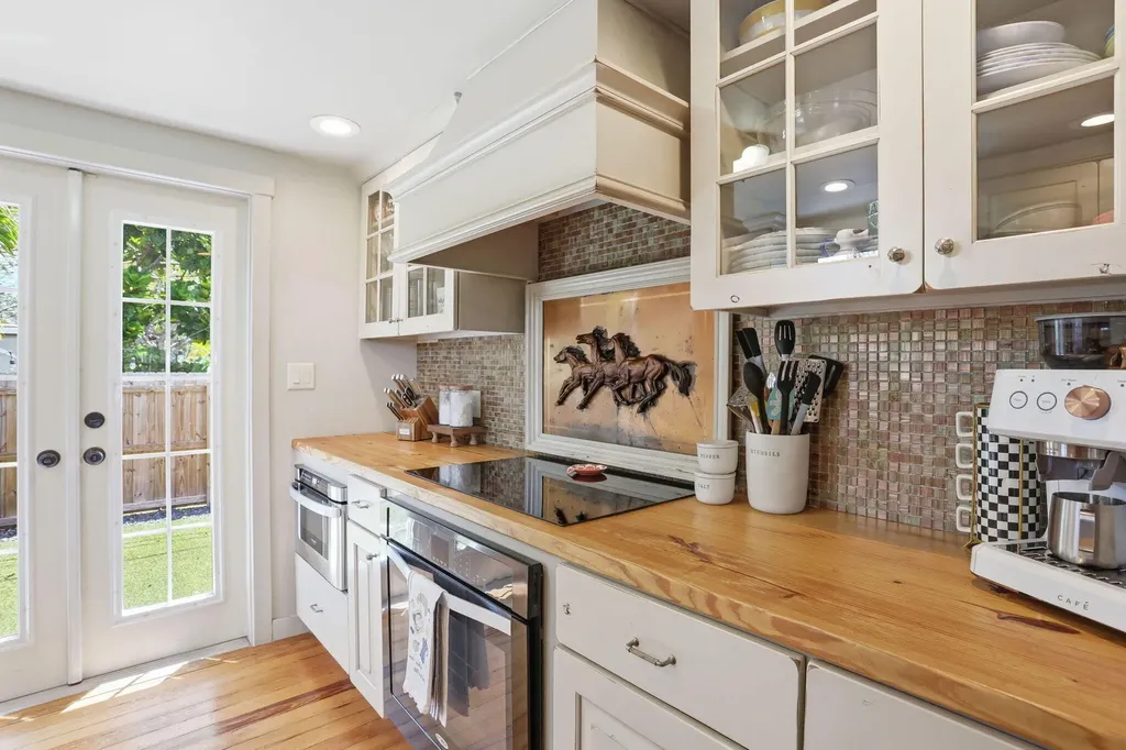 616 N Ocean Breeze Lake Worth Beach FL 33460