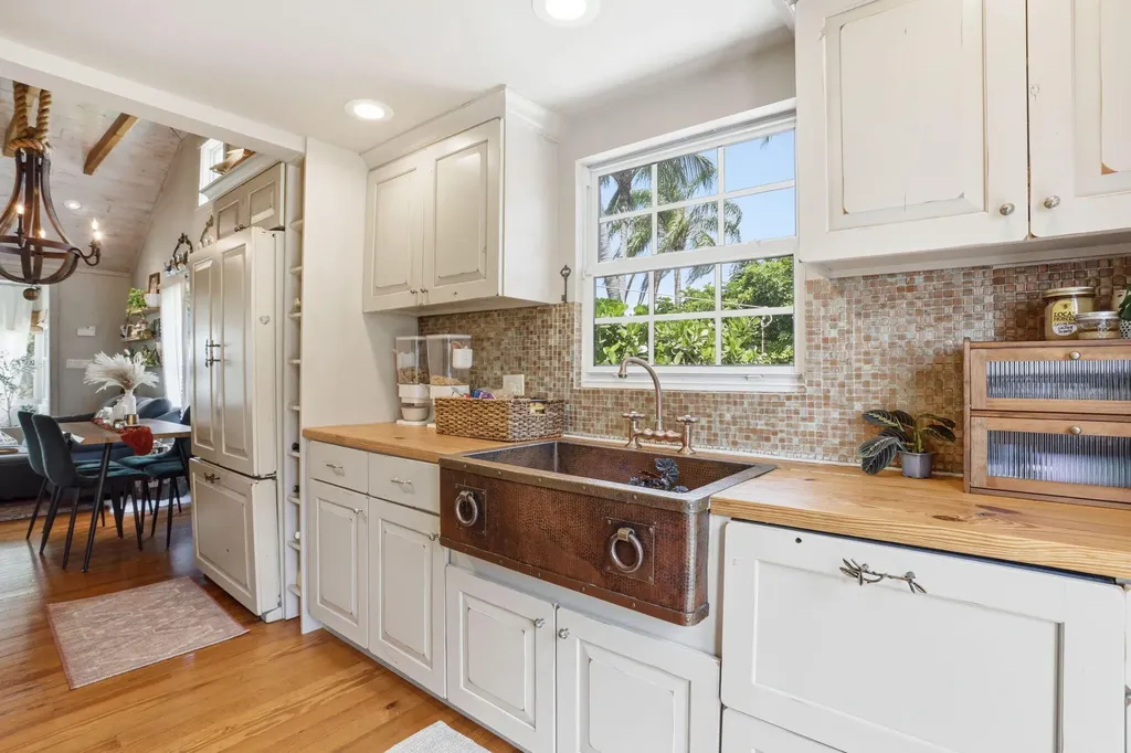 616 N Ocean Breeze Lake Worth Beach FL 33460