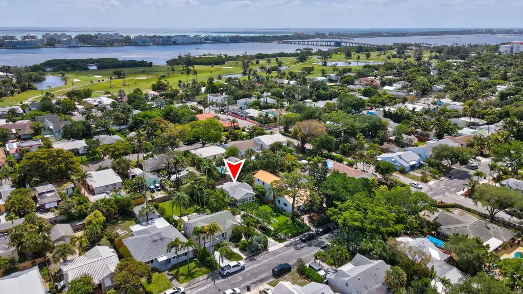 616 N Ocean Breeze Lake Worth Beach FL 33460