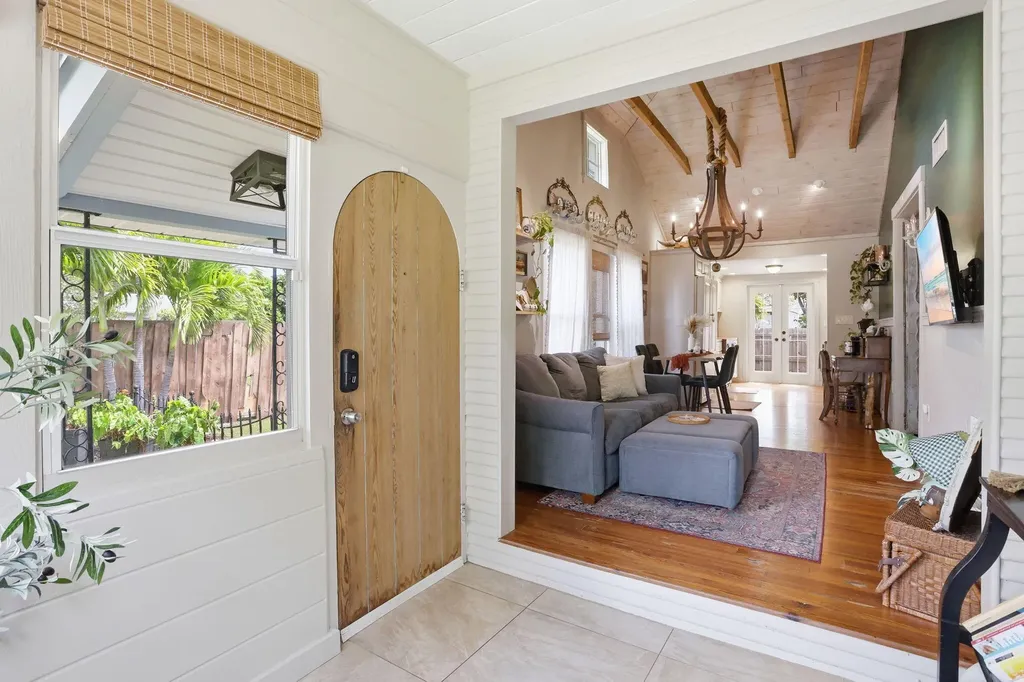 616 N Ocean Breeze Lake Worth Beach FL 33460