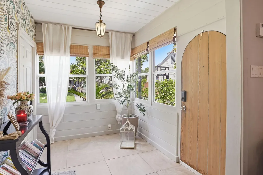 616 N Ocean Breeze Lake Worth Beach FL 33460