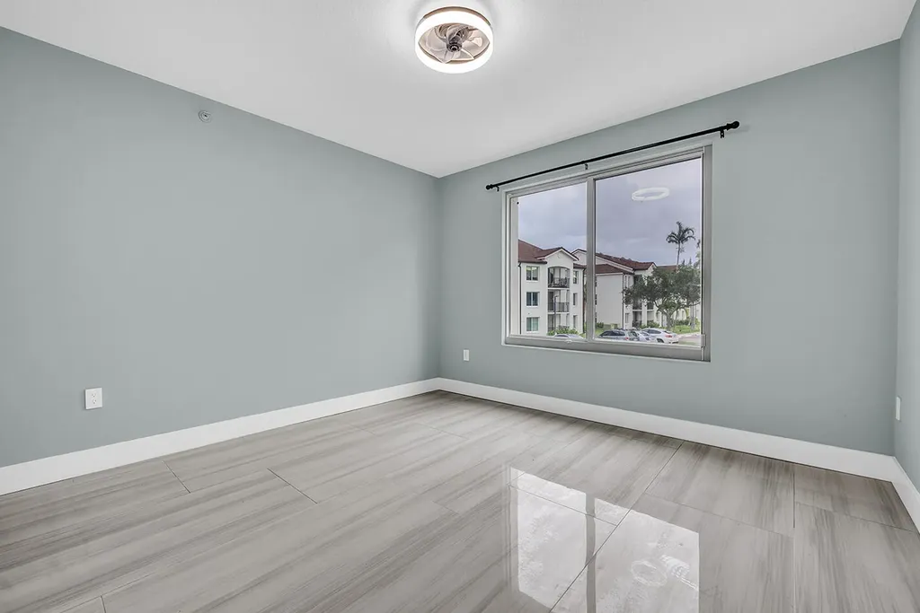 1010 Villa Circle Boynton Beach FL 33435