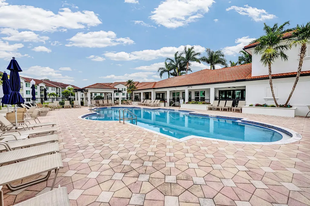 1010 Villa Circle Boynton Beach FL 33435