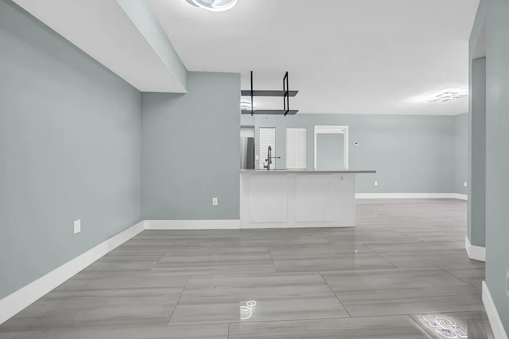 1010 Villa Circle Boynton Beach FL 33435