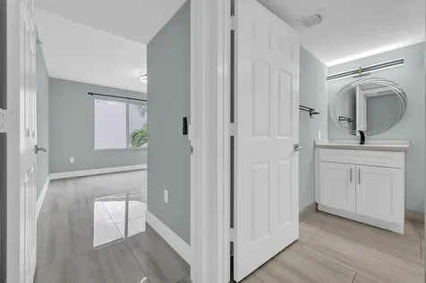 1010 Villa Circle Boynton Beach FL 33435