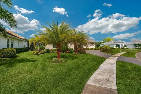 5691 Bent Pine Square Vero Beach FL 32967