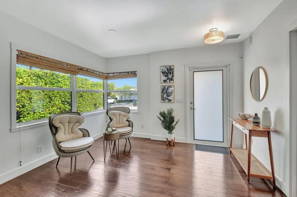 414 NE 7th Avenue Delray Beach FL 33483