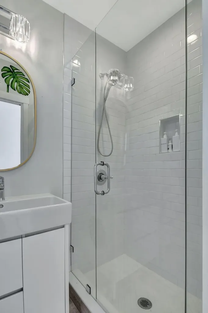 414 NE 7th Avenue Delray Beach FL 33483