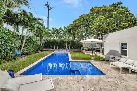 414 NE 7th Avenue Delray Beach FL 33483
