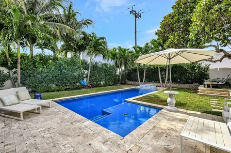 414 NE 7th Avenue Delray Beach FL 33483
