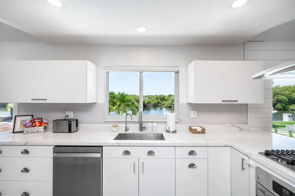 5 Inlet Cay Drive Ocean Ridge FL 33435
