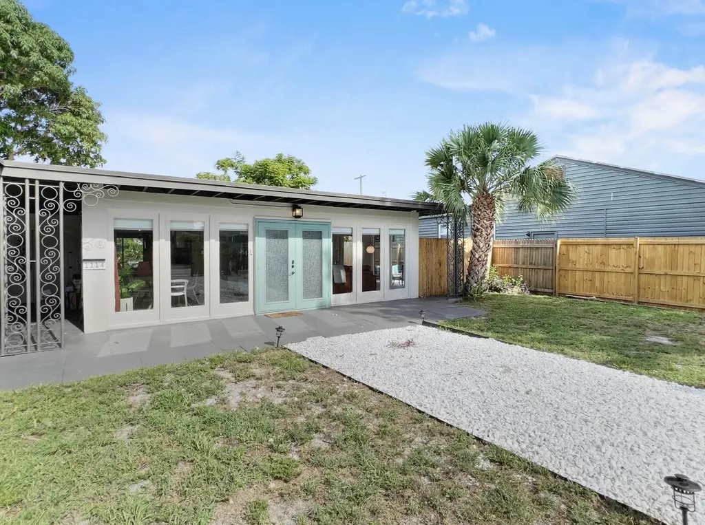1114 N M Street Lake Worth Beach FL 33460