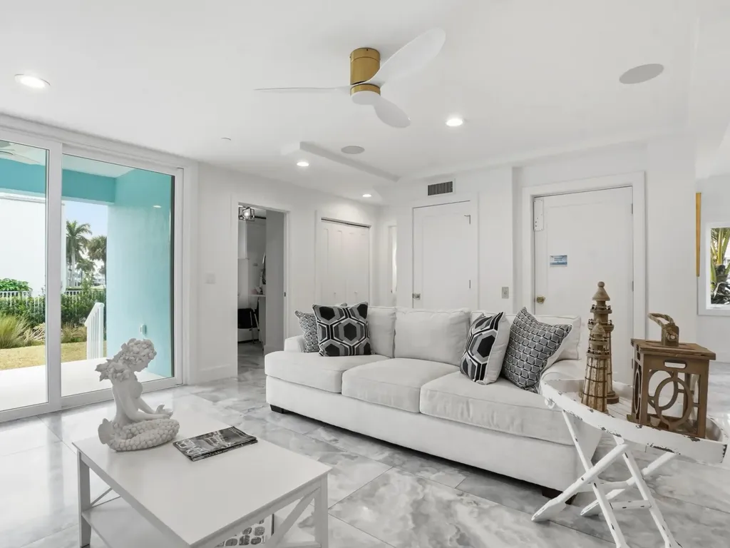 519 Coral Sands Way Hutchinson Island FL 34949