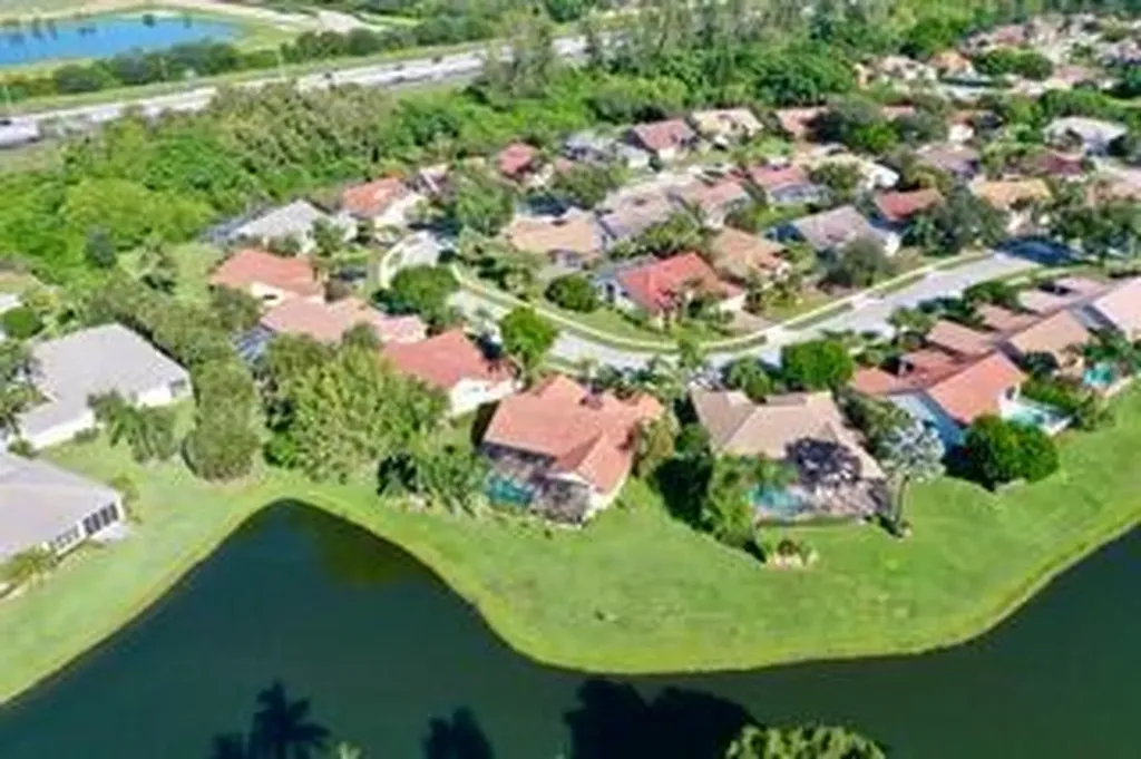 7828 Dorchester Road Boynton Beach FL 33472