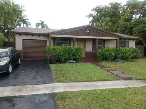 8241 SW 4th Court North Lauderdale FL 33068