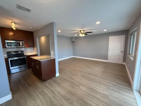 5441 SW 18th Street West Park FL 33023
