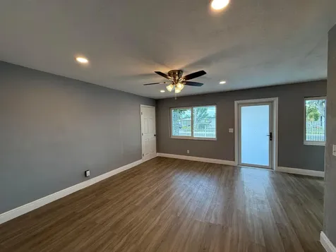 5441 SW 18th Street West Park FL 33023
