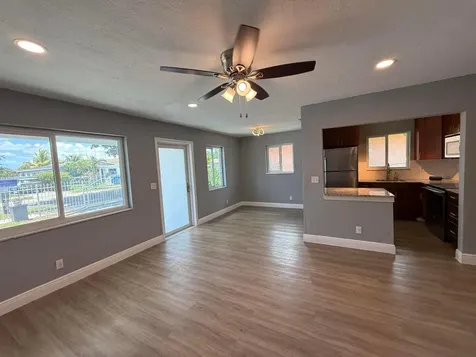 5441 SW 18th Street West Park FL 33023