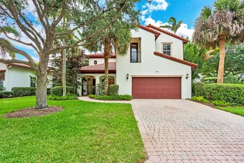 1904 Flower Drive Palm Beach Gardens FL 33410