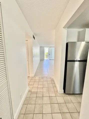 202 SE 10th Street Dania Beach FL 33004