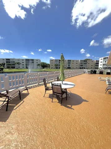 202 SE 10th Street Dania Beach FL 33004