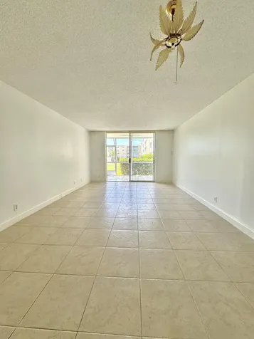 202 SE 10th Street Dania Beach FL 33004