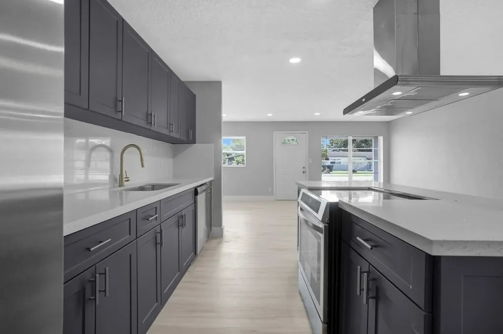 6721 Simms Street Hollywood FL 33024