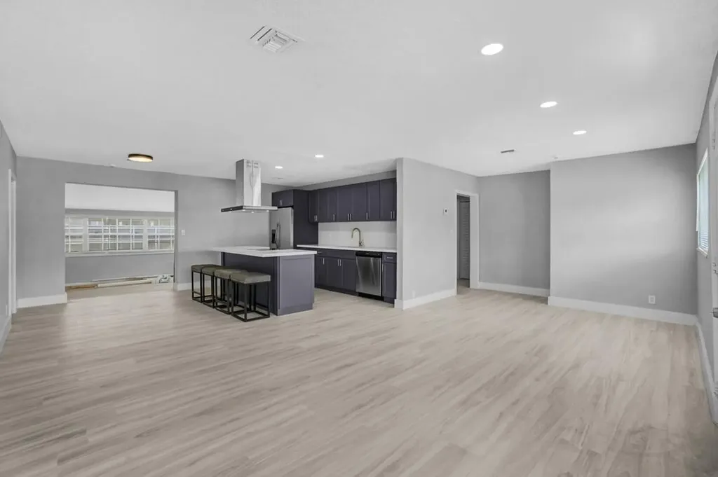6721 Simms Street Hollywood FL 33024