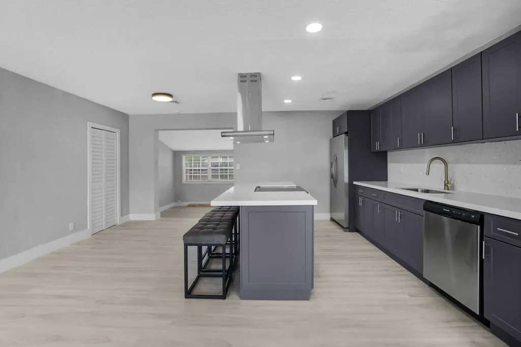 6721 Simms Street Hollywood FL 33024