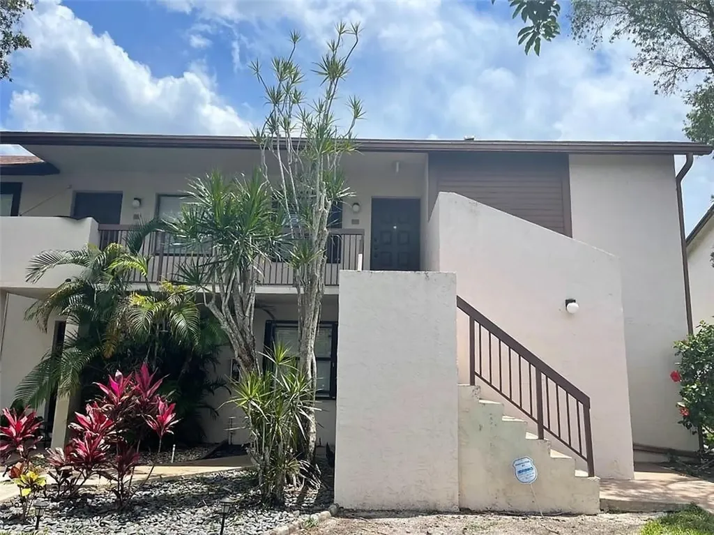 9954 Nob Hill Court Sunrise FL 33351