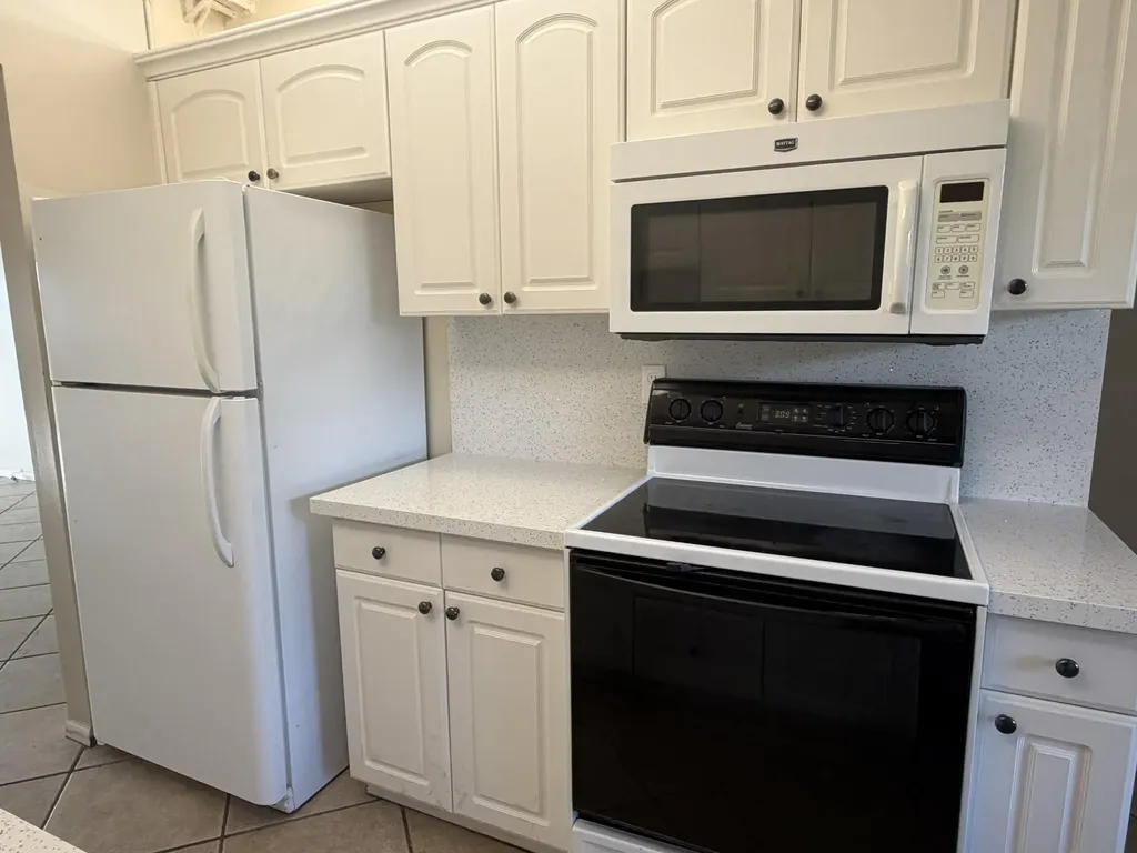 9954 Nob Hill Court Sunrise FL 33351