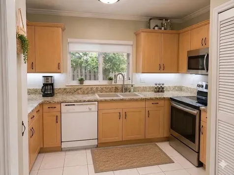 14209 SW 117th Terrace Miami FL 33186
