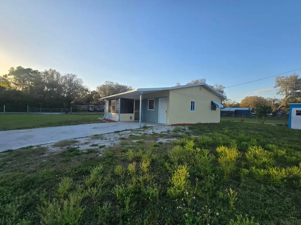 3751 NW 36th Street Okeechobee FL 34972