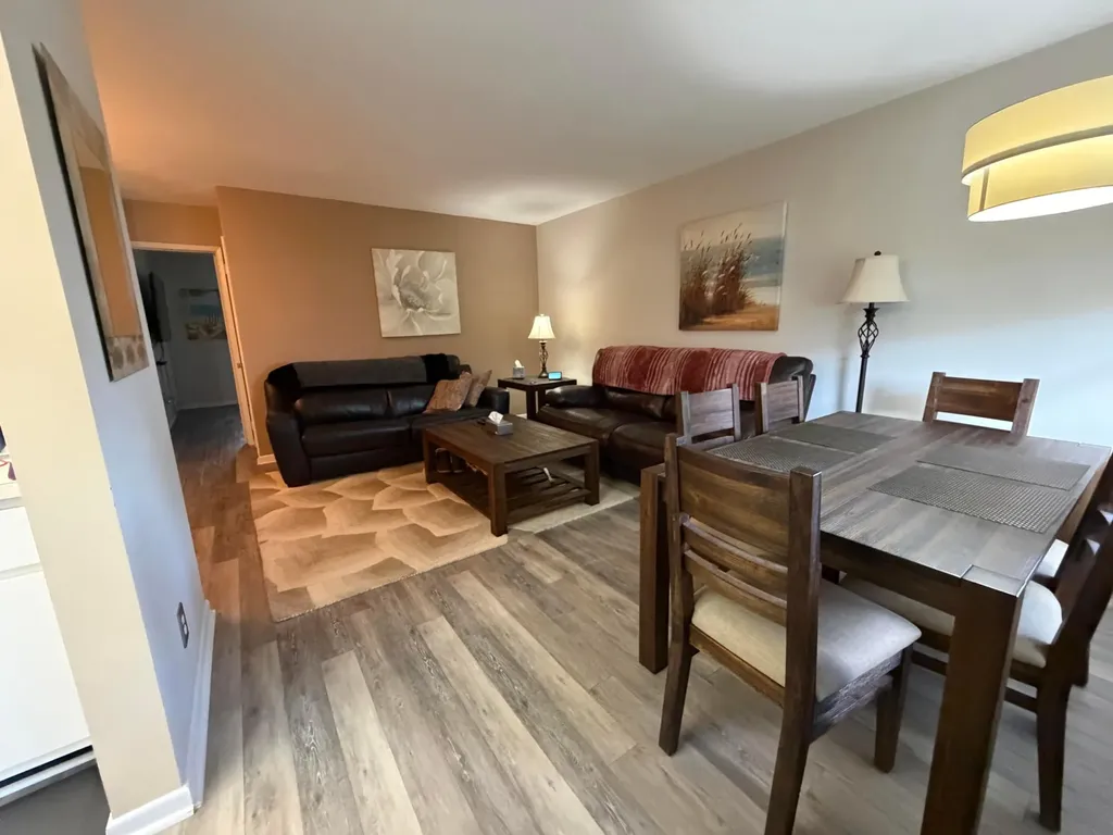 2050 NE 39th Street NE Lighthouse Point FL 33064