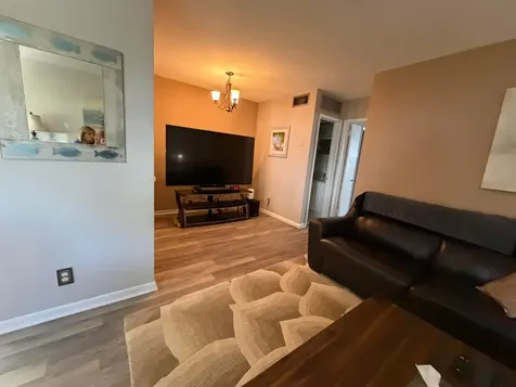 2050 NE 39th Street NE Lighthouse Point FL 33064