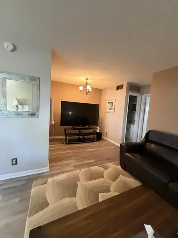 2050 NE 39th Street NE Lighthouse Point FL 33064