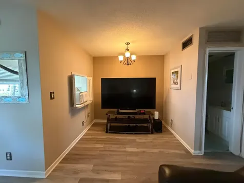 2050 NE 39th Street NE Lighthouse Point FL 33064