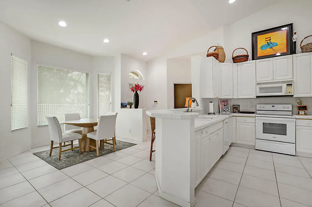 2568 Sandy Cay West Palm Beach FL 33411