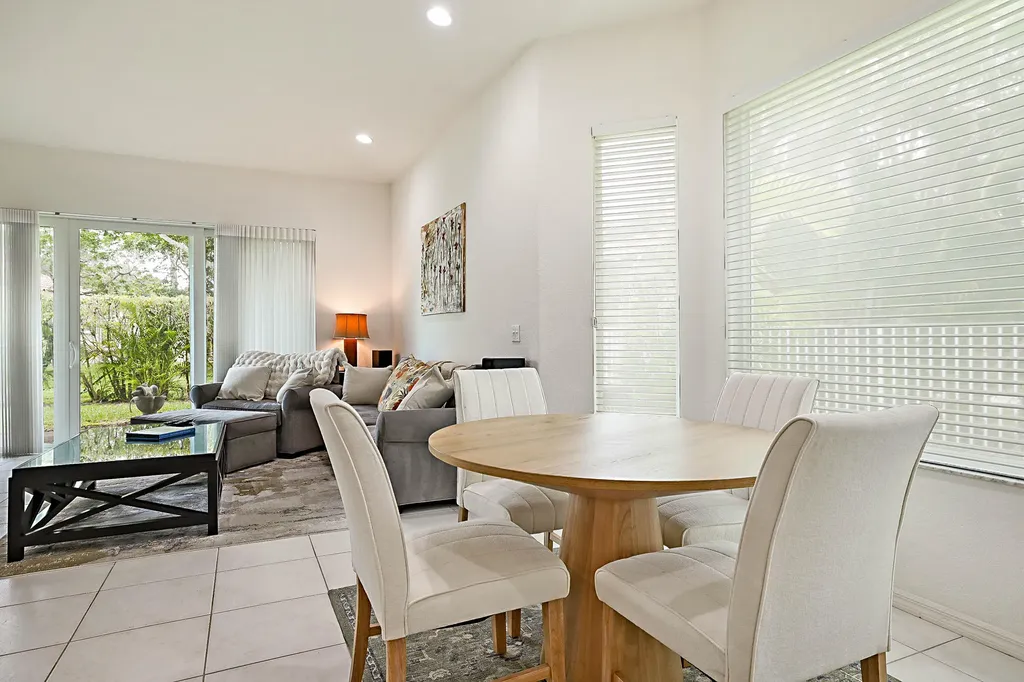 2568 Sandy Cay West Palm Beach FL 33411