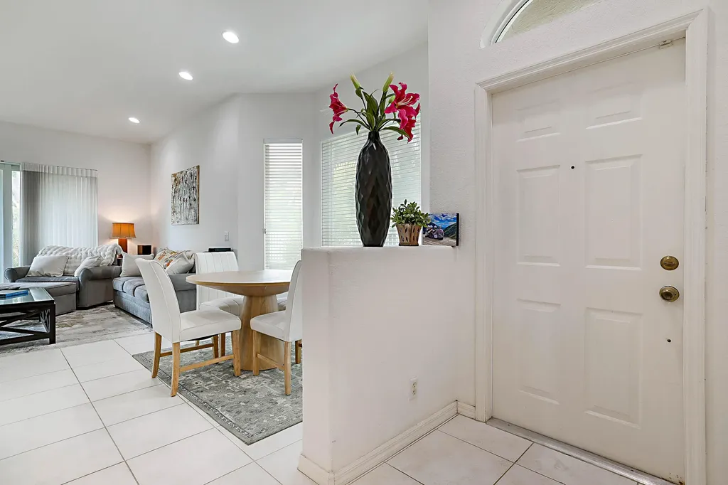 2568 Sandy Cay West Palm Beach FL 33411