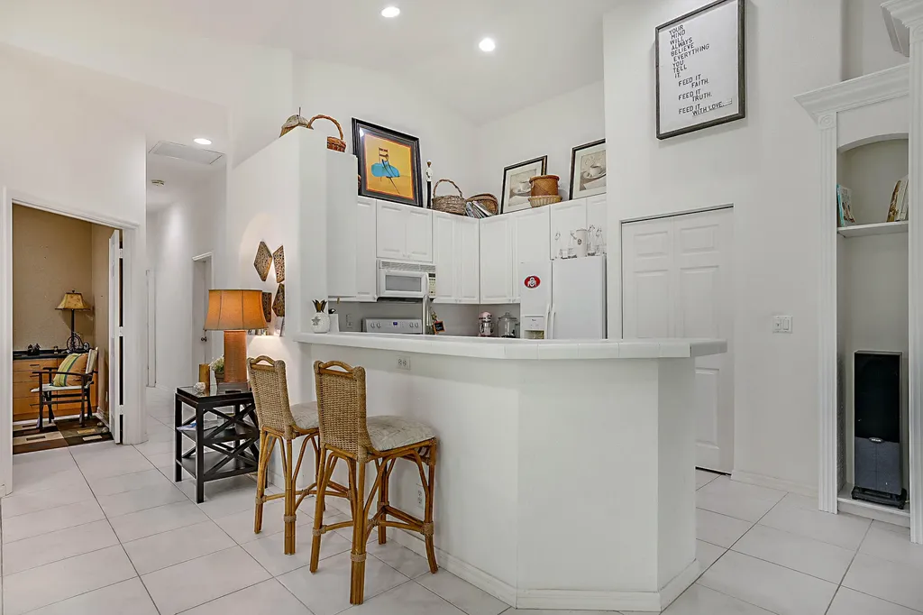 2568 Sandy Cay West Palm Beach FL 33411