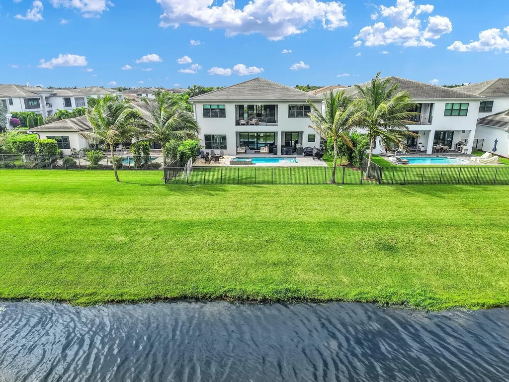 8567 Dream Falls Street Boca Raton FL 33496