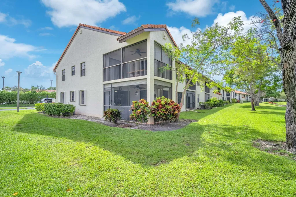 201 Republic Court Deerfield Beach FL 33442