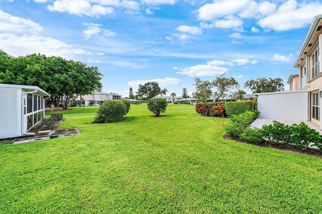 1541 NW 20th Avenue Delray Beach FL 33445