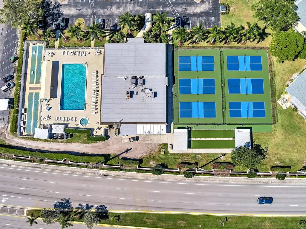 1541 NW 20th Avenue Delray Beach FL 33445