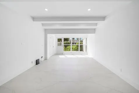1541 NW 20th Avenue Delray Beach FL 33445