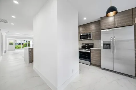 1541 NW 20th Avenue Delray Beach FL 33445