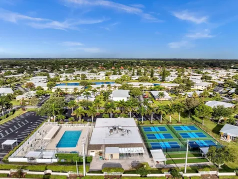 1541 NW 20th Avenue Delray Beach FL 33445