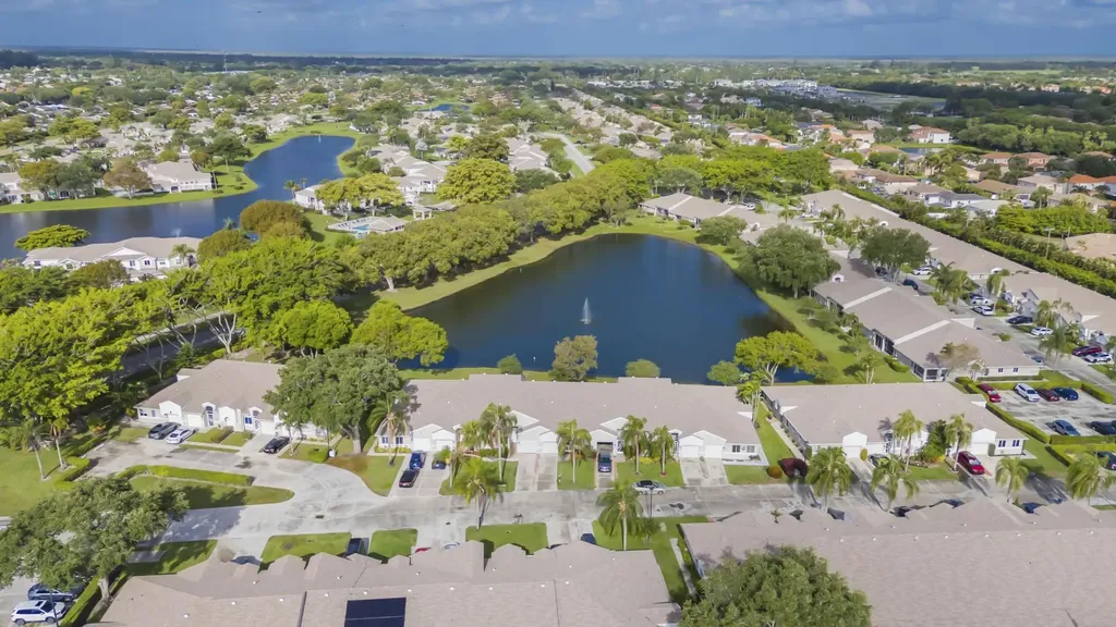 9130 Vineland Court Boca Raton FL 33496