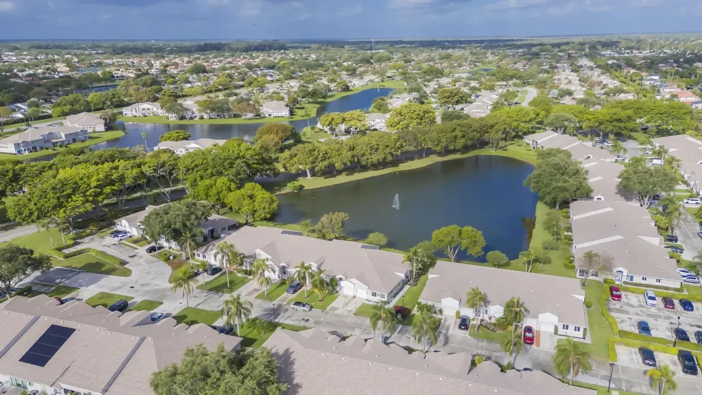 9130 Vineland Court Boca Raton FL 33496